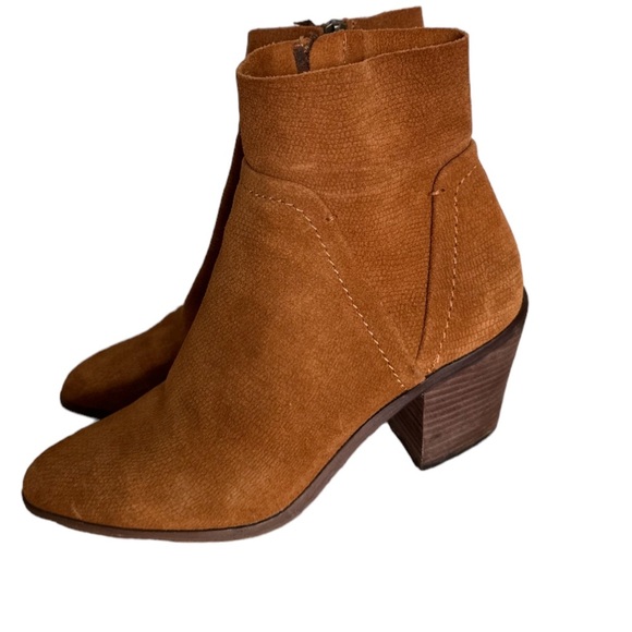 Splendid brown leather suede block heel ankle boots - Picture 7 of 8
